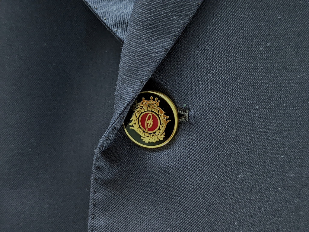 Brioni Blazer 42L Navy Blue Logo Buttons 160's Wool – eHABERDASHER