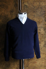 The Wardrobe Sweater, Navy, v-neck, pure lambswool