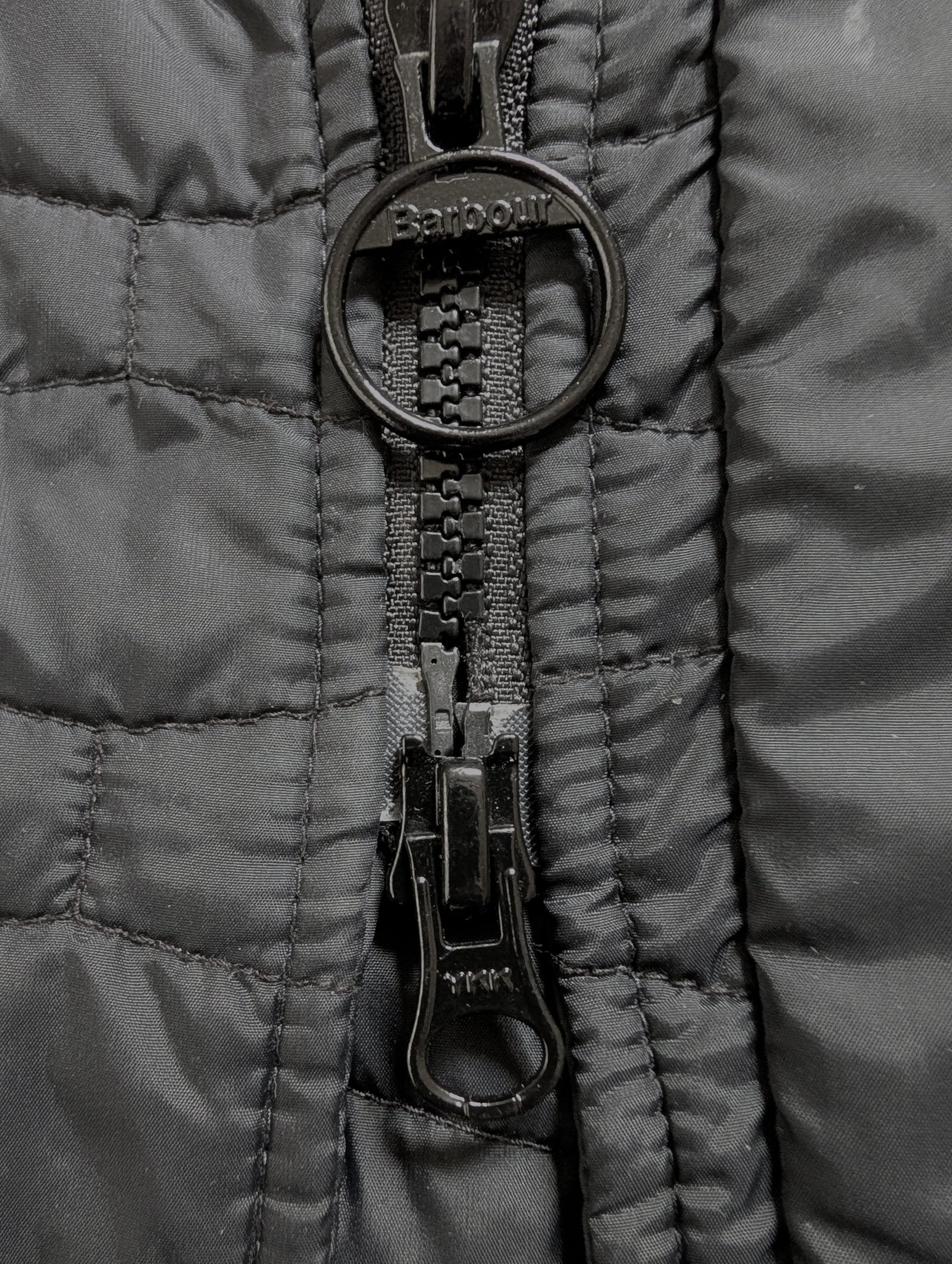 【今だけ価格】BARBOUR for LAND ROVER／ バッグ Barbour x Land Rover Ltd Ed. Jacket S Chesterdon Black Polyamide