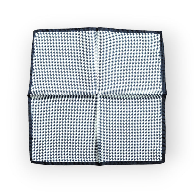 Battisti Pocket Square: Burgundy & white mini check, pure silk