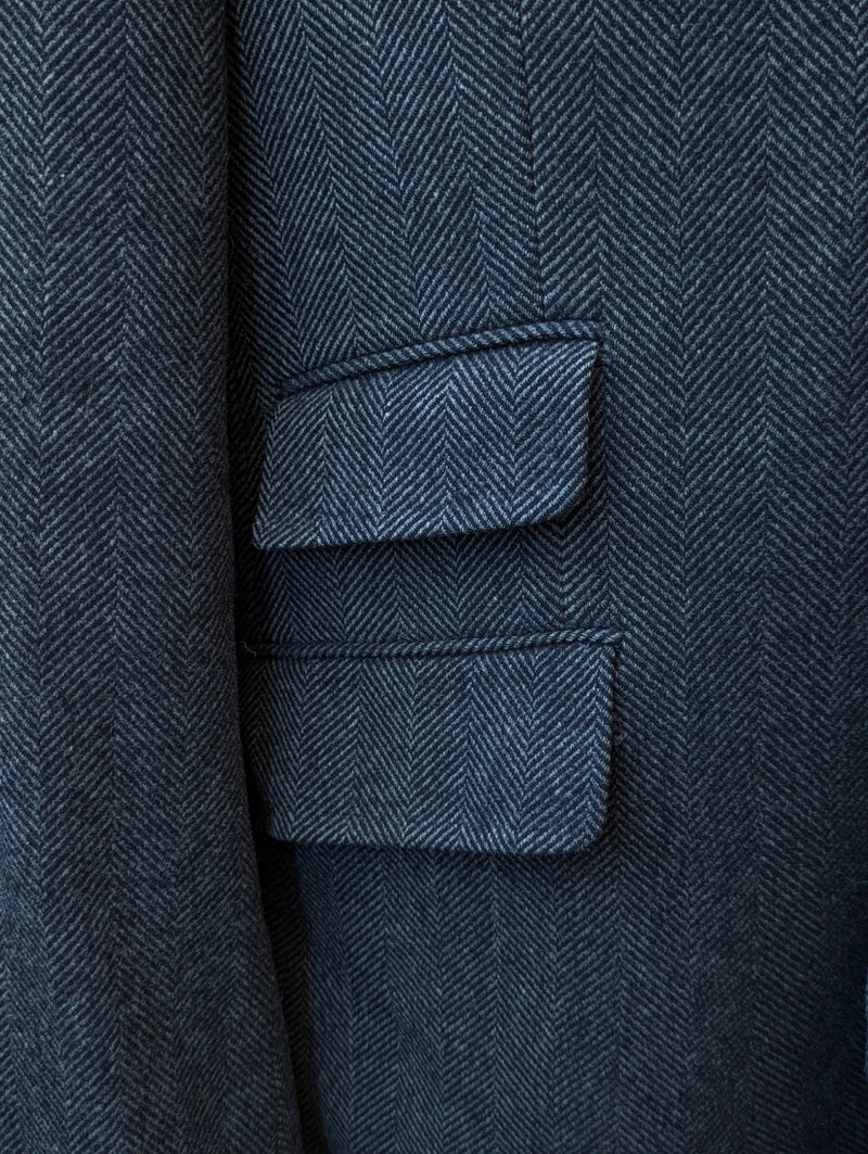 Abraham Moon Coat M/40R Charcoal Grey Herringbone Yorkshire Wool Tweed