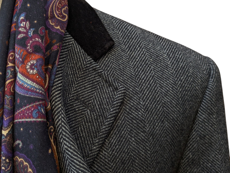Abraham Moon Coat M/40R Charcoal Grey Herringbone Yorkshire Wool Tweed