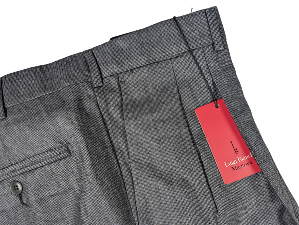 Luigi Bianchi Trousers 38, Grey Microcheck Pleated front Relaxed fit Wool