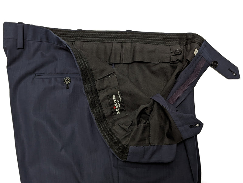 Kiton Suit: 40R Dark Blue, 3-button, superfine wool
