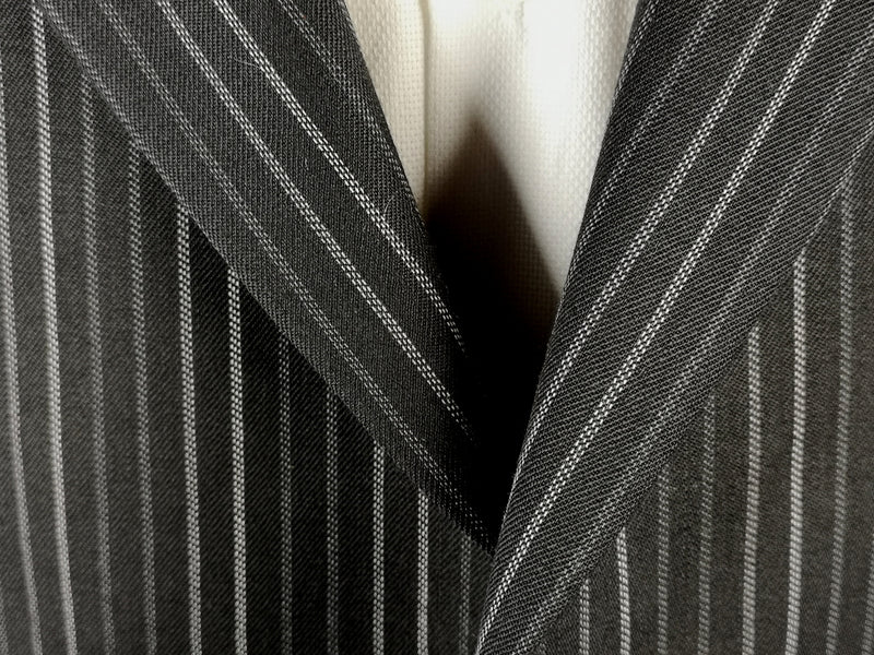 Luigi Bianchi Lubiam Suit 42R Black Variable Striped 3-button Wool Fabio