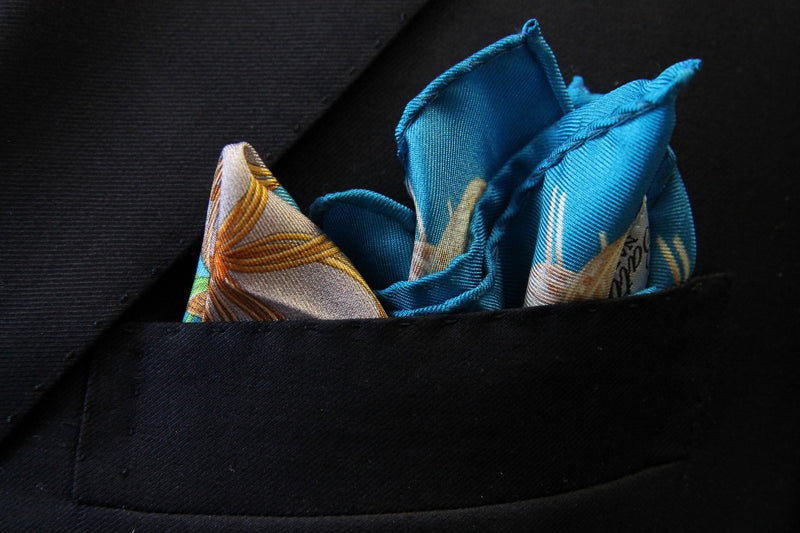 Battisti Pocket Square Bright turquoise & beige floral pattern Pure Silk