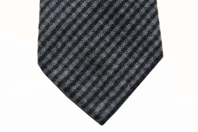 Battisti Tie: Charcoal &amp; black check, 7-fold, pure cashmere