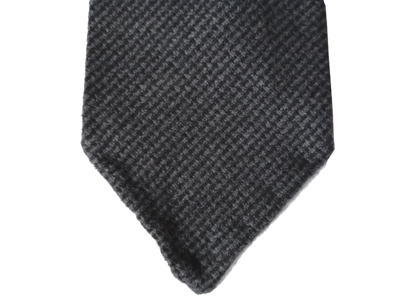Battisti Tie: Charcoal puppytooth check, hand-rolled unlined tip, pure cashmere