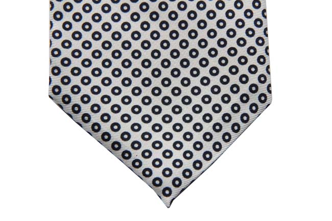 Battisti Tie White with midnight bullseyes 7-fold, pure silk