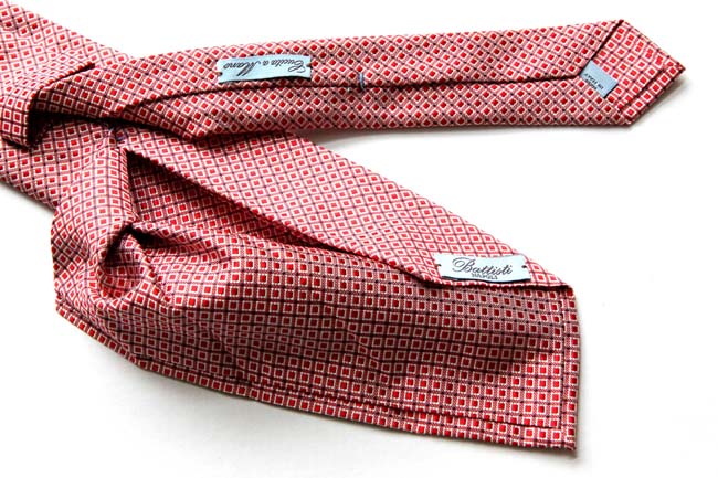 Battisti Tie Red with white woven pattern, 7-fold, pure silk