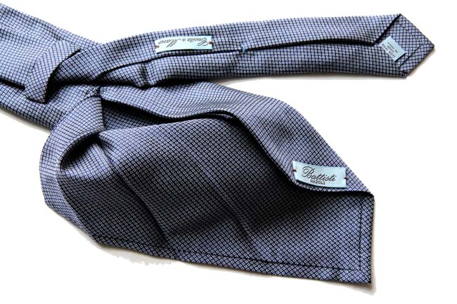 Battisti Tie: Blue with white woven pattern, 7-fold, pure silk<br>