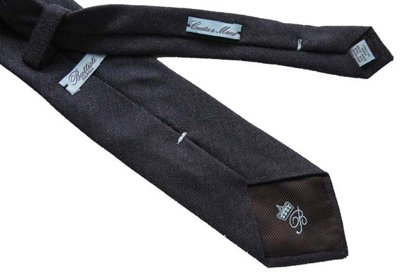 Battisti Tie: Charcoal blue chevron weave, pure wool