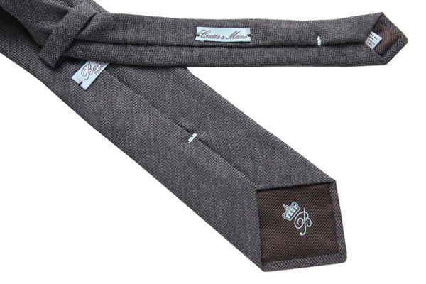 Battisti Tie: Charcoal grey chevron weave, pure wool