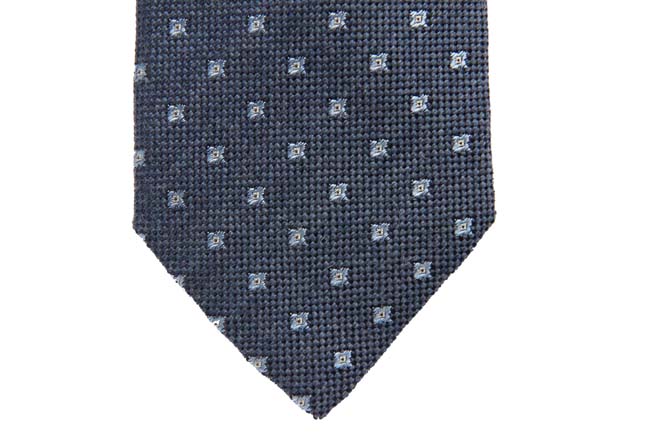 Battisti Tie: Soft heather blue with small square pattern, pure wool