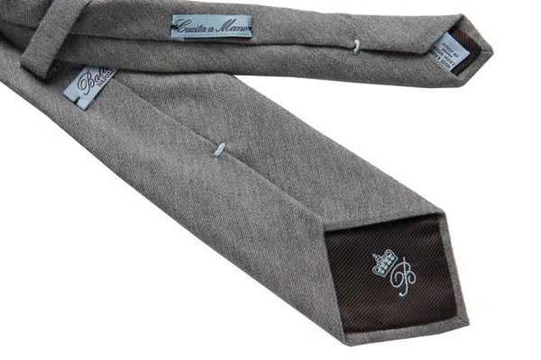 Battisti Tie: Light grey, pure wool