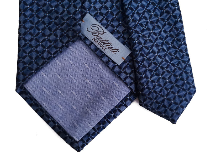 Battisti Tie: Mid blue lattice weave, hidden pocket, pure silk