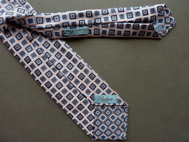 Battisti Tie: Soft pink with blue squares, 7-fold, pure silk