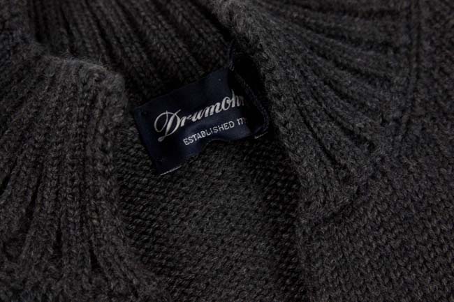 Drumohr Sweater: Small