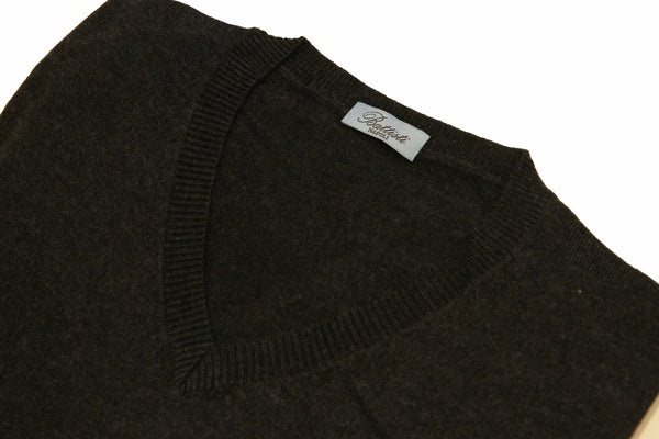 Battisti Sweater: Charcoal