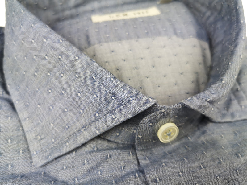 LBM 1911 Shirt 15.75, Faded blue with white woven dots Spread collar Cotton