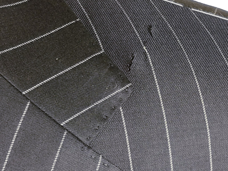 Luigi Bianchi Suit 42R Damaged, Navy pinstripes 3-button Guabello wool 150s