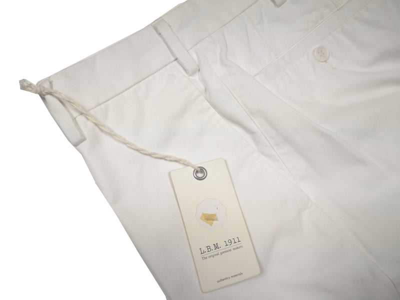 LBM 1911 Trousers 32, White Flat front Relaxed fit Cotton