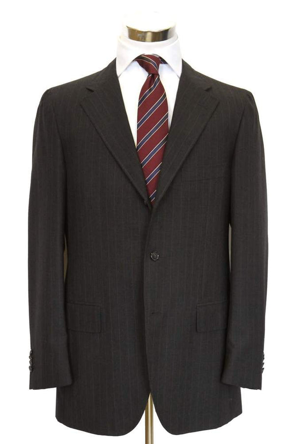 Caruso/MaCo Suit: 46R/47R, Charcoal with plum stripes, 3-button, 100's wool