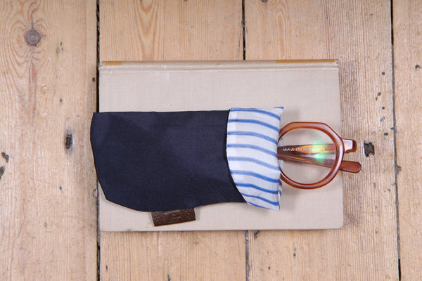 Sartorial Home Glasses Sleeve/Pochette, Solid navy blue Pure Silk
