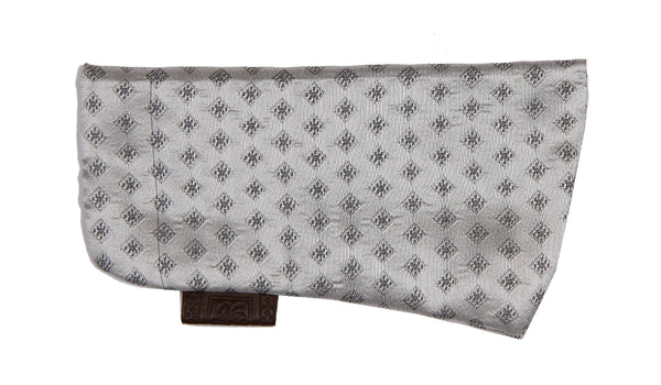 Sartorial Home Glasses Sleeve/Pochette, Silver diamond pattern Pure Silk