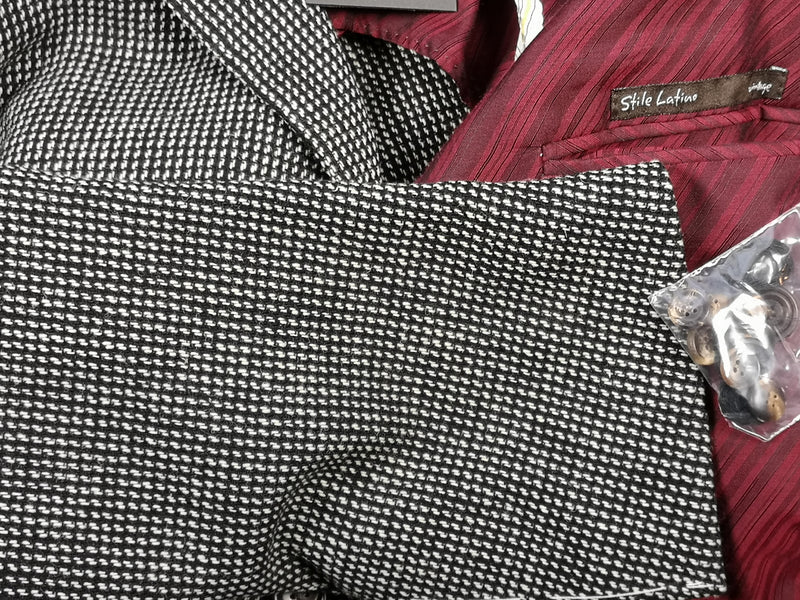 Stile Latino Sport Coat: 41R/42R, Black & white weave, 3-button, wool