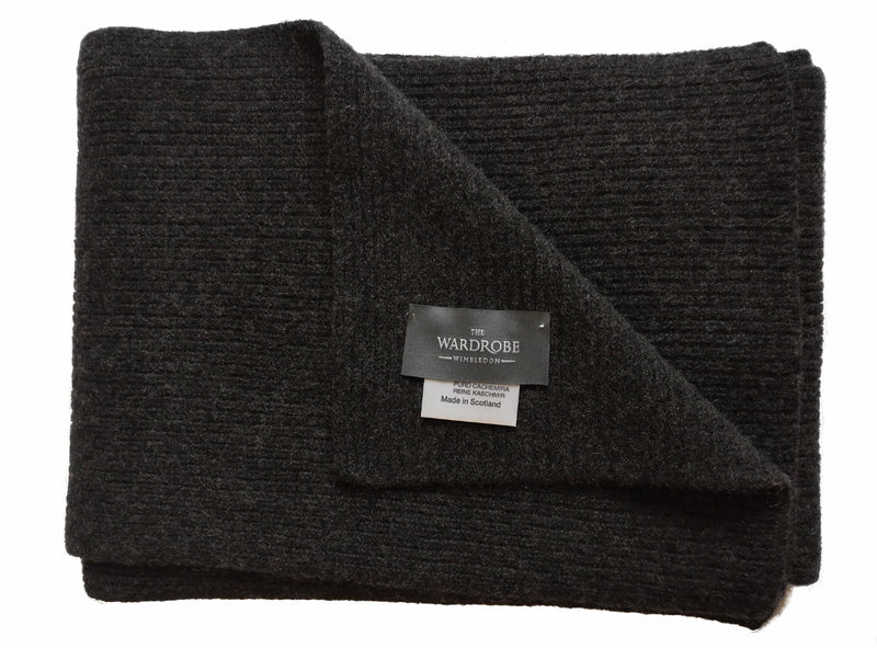 The Wardrobe Scarf Charcoal Grey Pure knitted cashmere