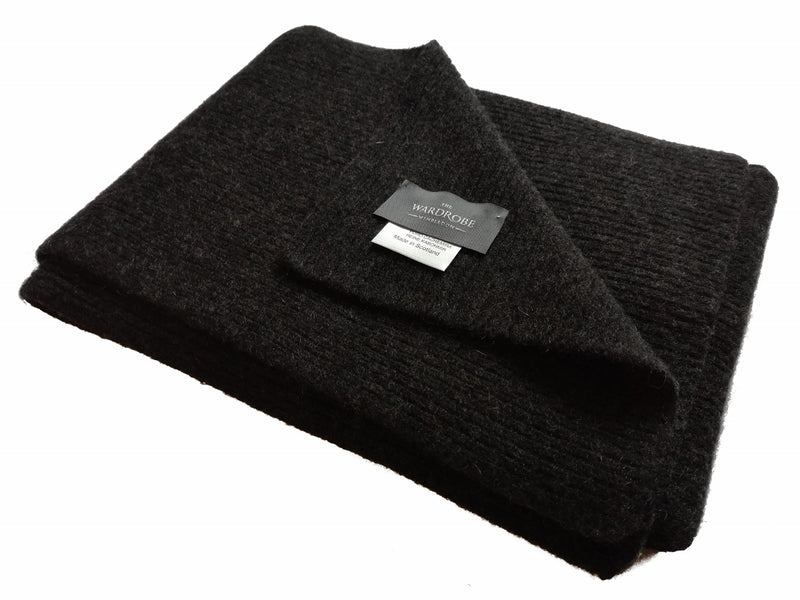 The Wardrobe Scarf Charcoal Grey Pure knitted cashmere