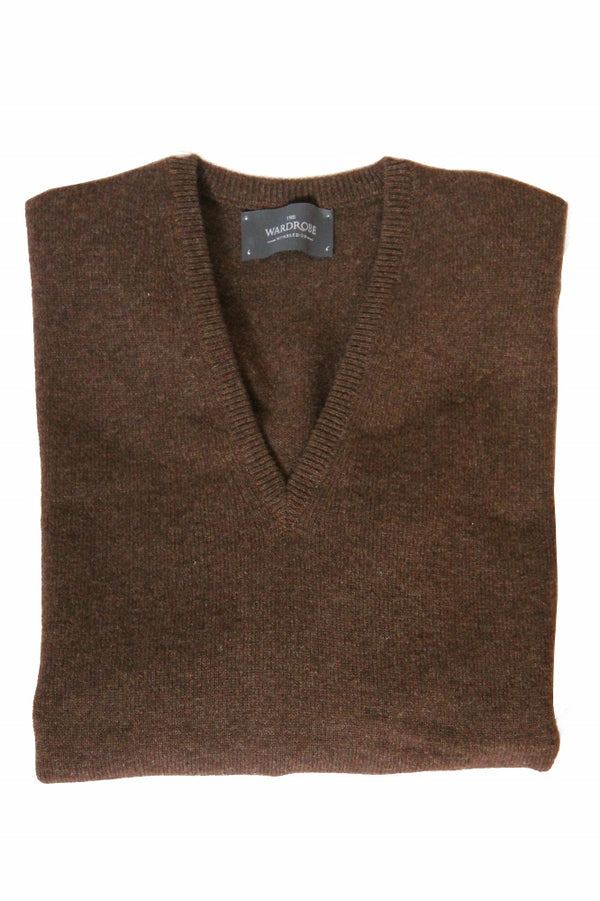 The Wardrobe Sweater Mocha, v neck, pure lambswool
