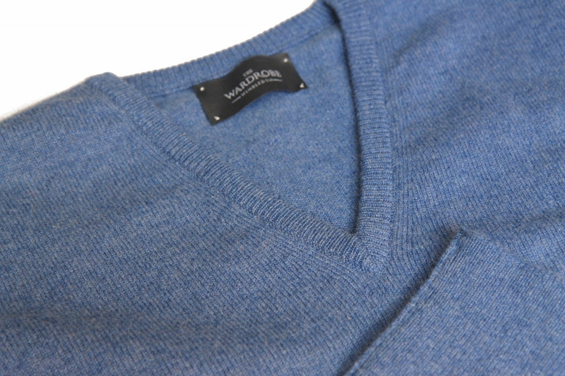 The Wardrobe Sweater, Sky blue, v-neck, pure lambswool